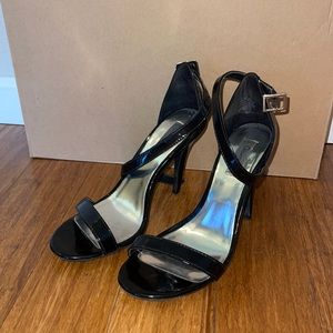 Olsenboye strappy black heels in size 9